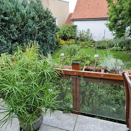 Gaestezimmer Mit Eigenem Bad Und Balkon Im Herzen Von - Nahe Ffm * Langen